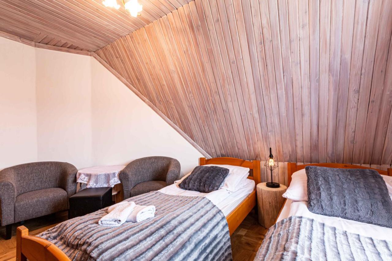 Gronik Bed and Breakfast Buitenkant foto